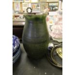 Schofield pottery vase (Wetheriggs)