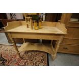 Pine Wash Stand