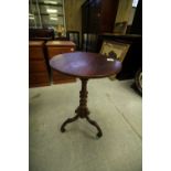 19th century mahogany stem table