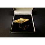 Victorian 15ct gold diamond set brooch, 4.3grams