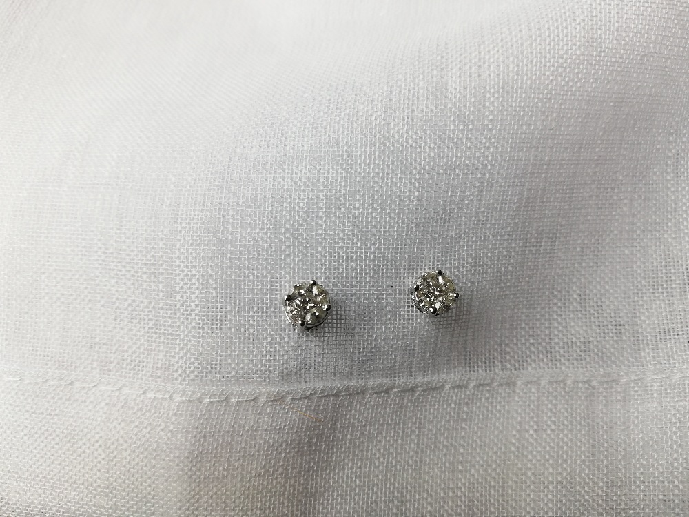 18cv Diamond Cluster Earrings (1.00ct) - Image 3 of 4