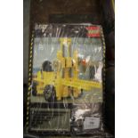 Lego Technic 850 from 1977 - Fork Lift Truck