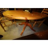 Pine oval table