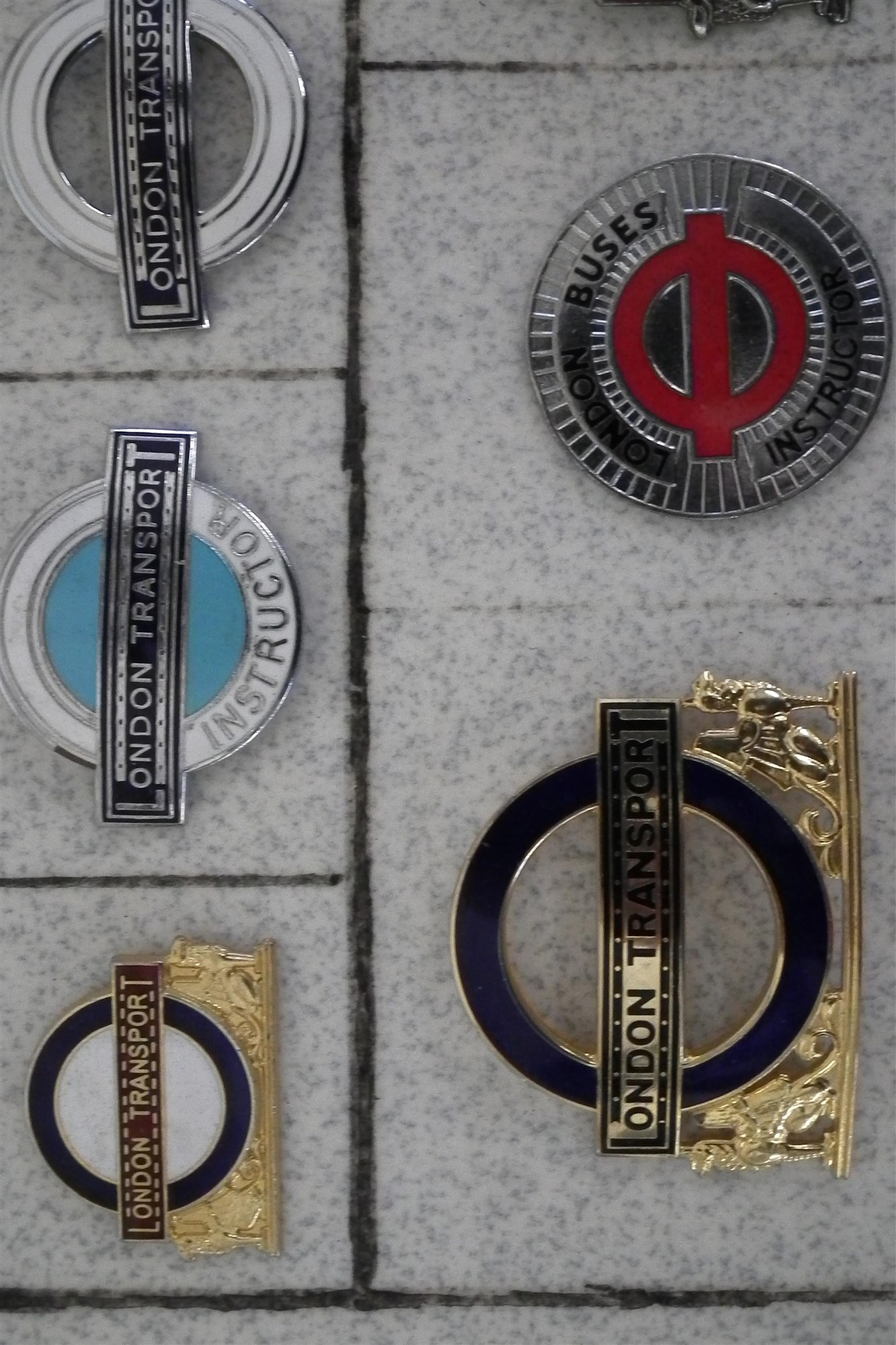 Nine London Transport bus and underground enamel cap badges - Image 2 of 5