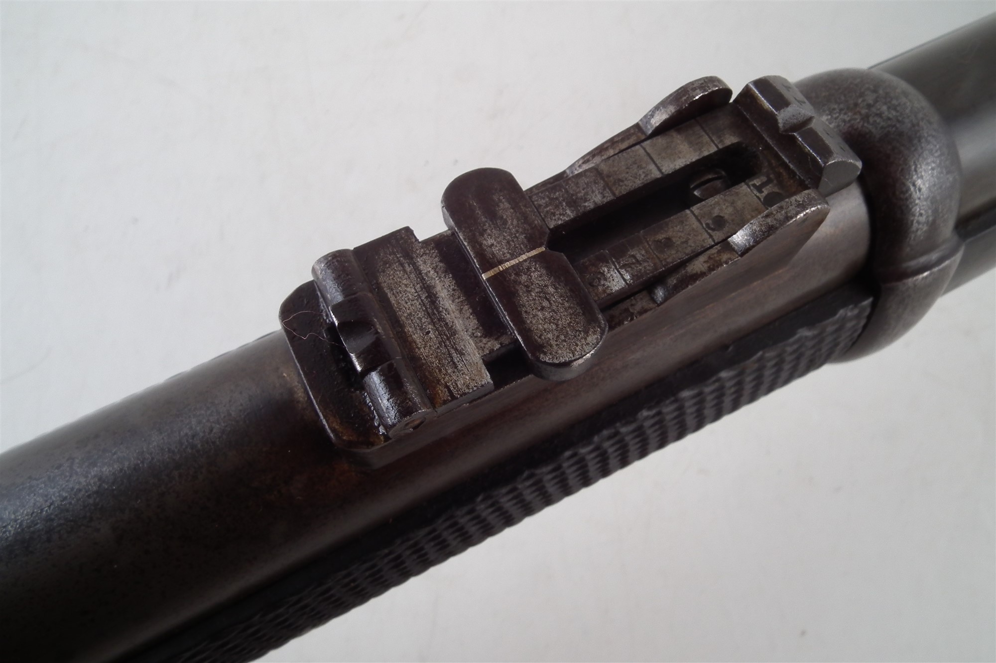 J. Aston Hythe percussion P53 pattern .577 rifle , with chequered stock and iron furniture - Image 5 of 9