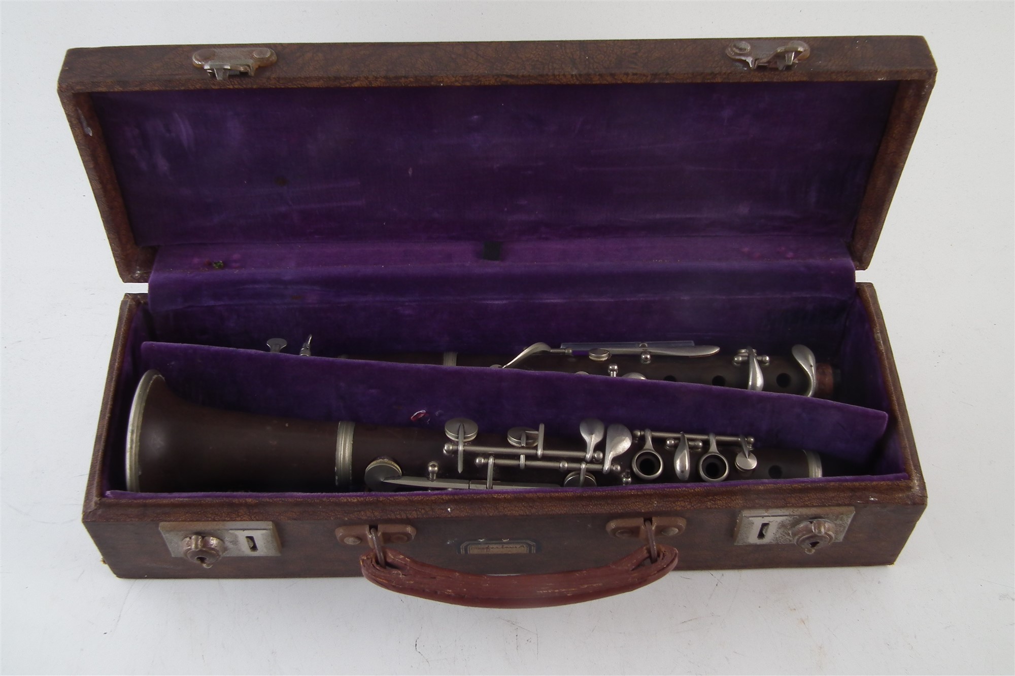 Ioma Selectone clarinet with original case, no serial number. - Image 4 of 4