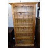 Modern open pine bookcase, 97cm wide complete with five shelves. Condition reports are not available