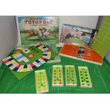 Totopoly board came, Waddingtons table soccer game, Subbuteo pitch and four boxes teams Condition