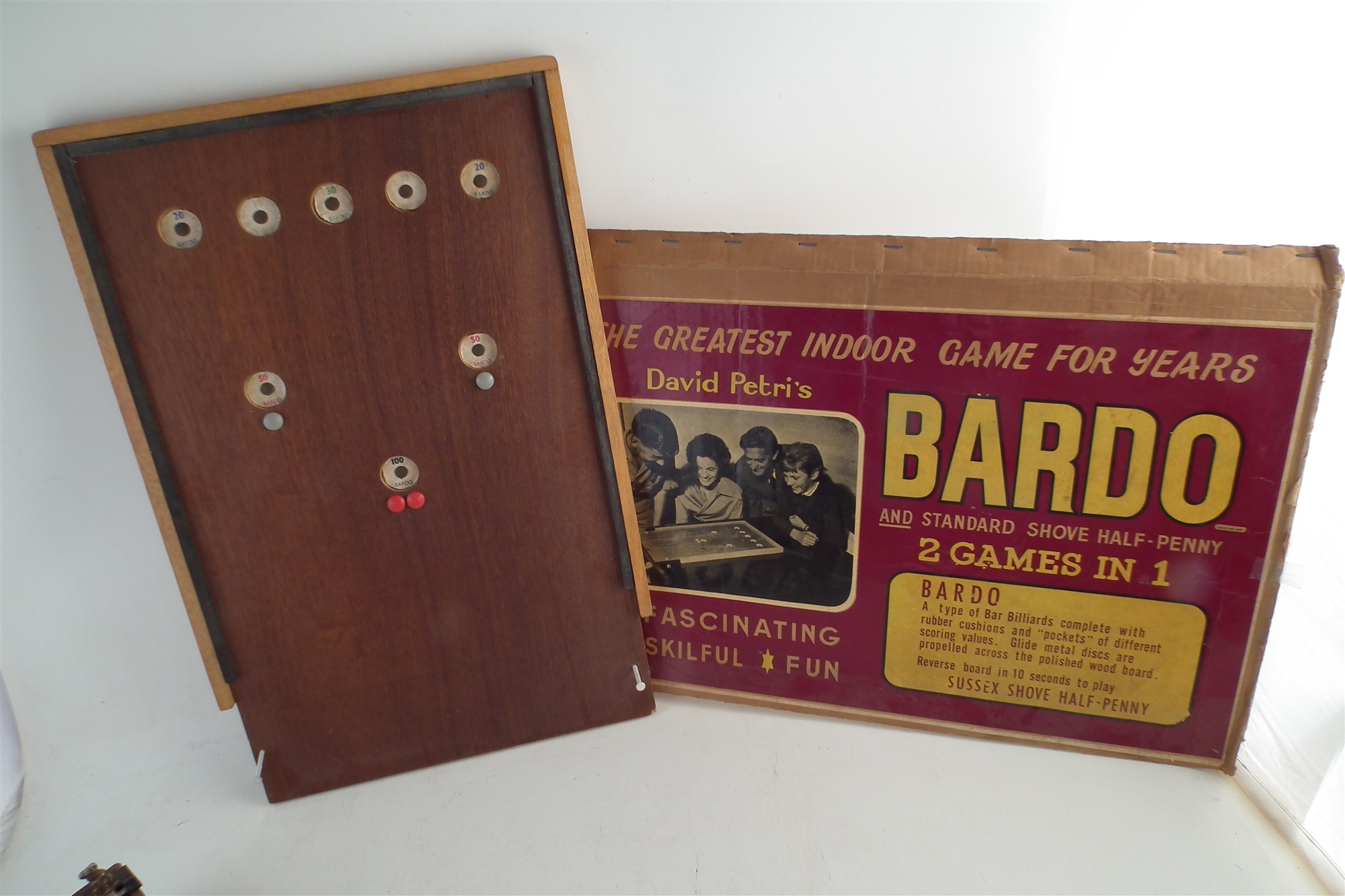 Vintage games, to include a boxed Bardo board, two Shove Ha-Penny boards, one by Jaques, Close the - Image 7 of 7