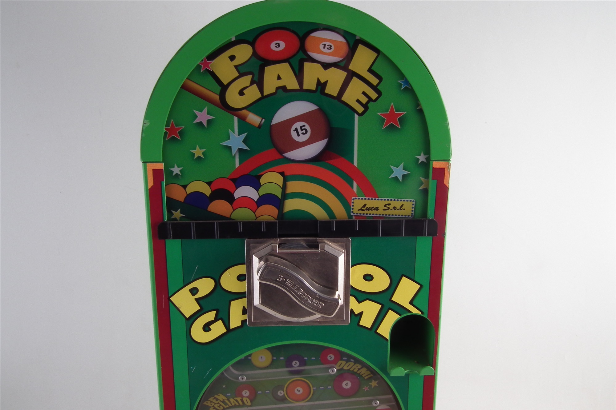 Pool Game by Luca S.R.L. works from old £1 coins, 68cm high The machine works and operates, - Image 2 of 6