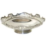 Silver pierced decoration dish on pedestal foot
