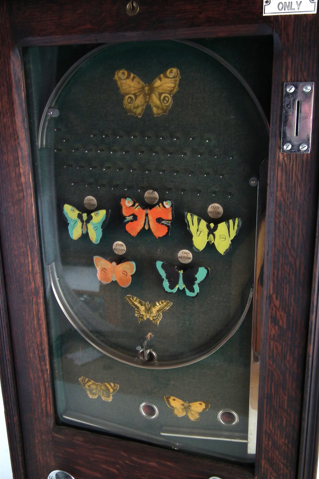 Butterfly penny slot pinball machine by B.M.Co (British Manufacturing Company), labelled 'Latest - Image 3 of 17