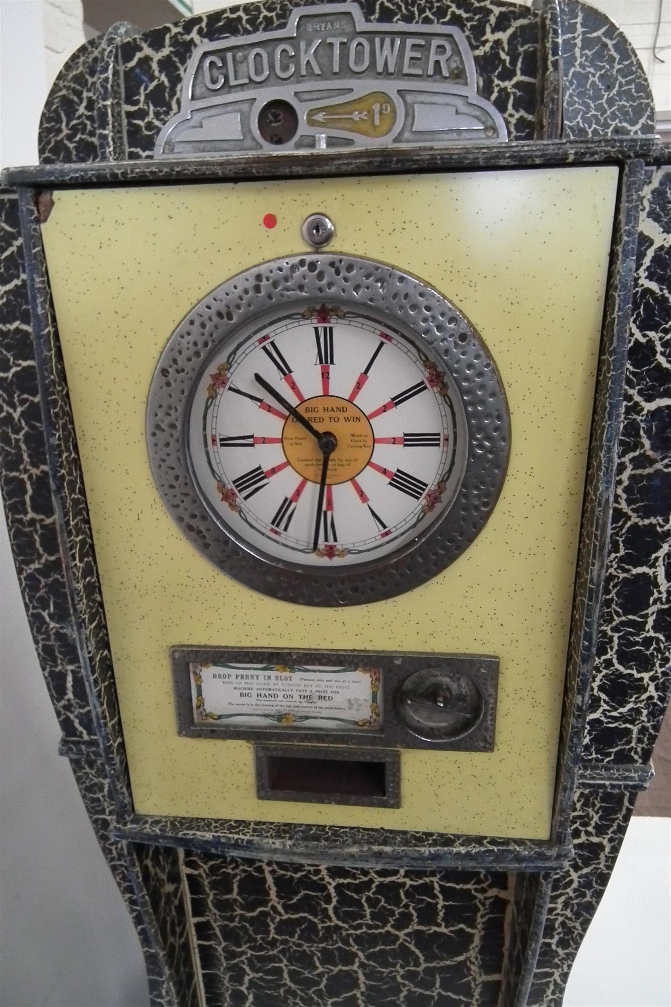 Bryans Clock Tower Quadmatic penny slot machine arcade set, fitted with four clock machines, three - Image 6 of 15