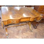 Reproduction and crossbanded sofa table Condition reports are not available for Interiors Sale
