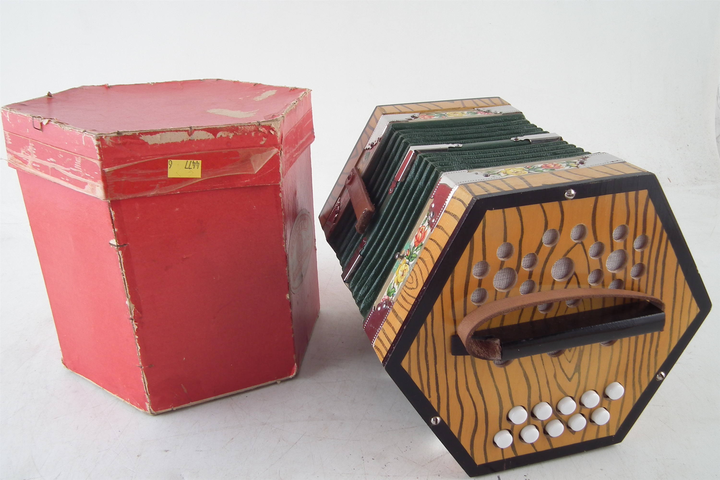 Geman twenty key concertina with card case - Image 4 of 4