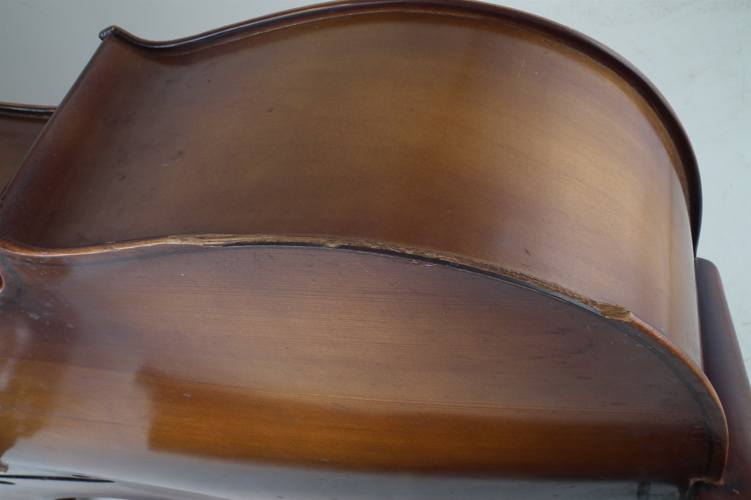 Boosey and Hawkes Golden Strad Cello with bow and case - Image 4 of 14