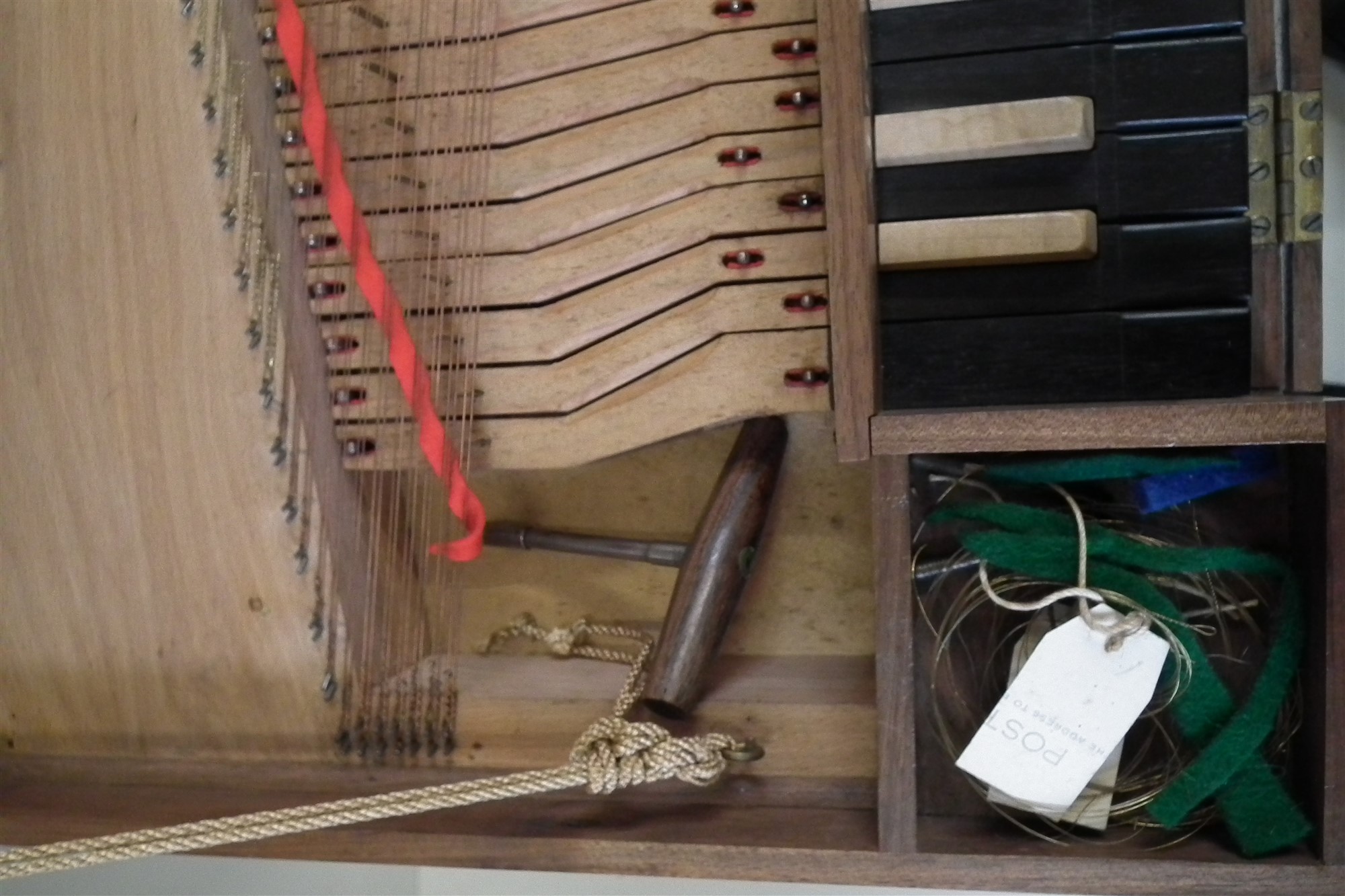 Modern unfretted Clavichord by Alec Hodsdon 1953, - Image 3 of 11