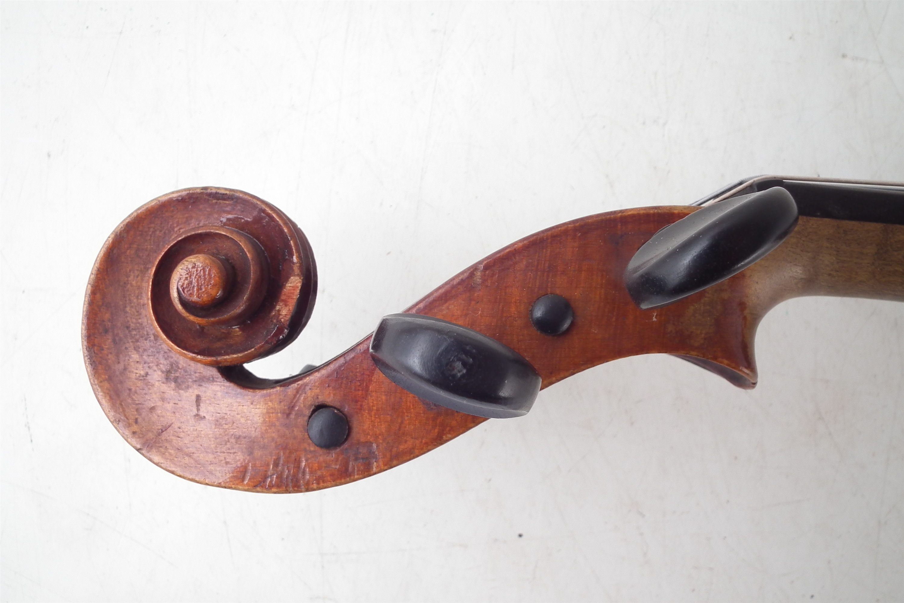 Schmidt violin with NS bow and case. - Image 9 of 15