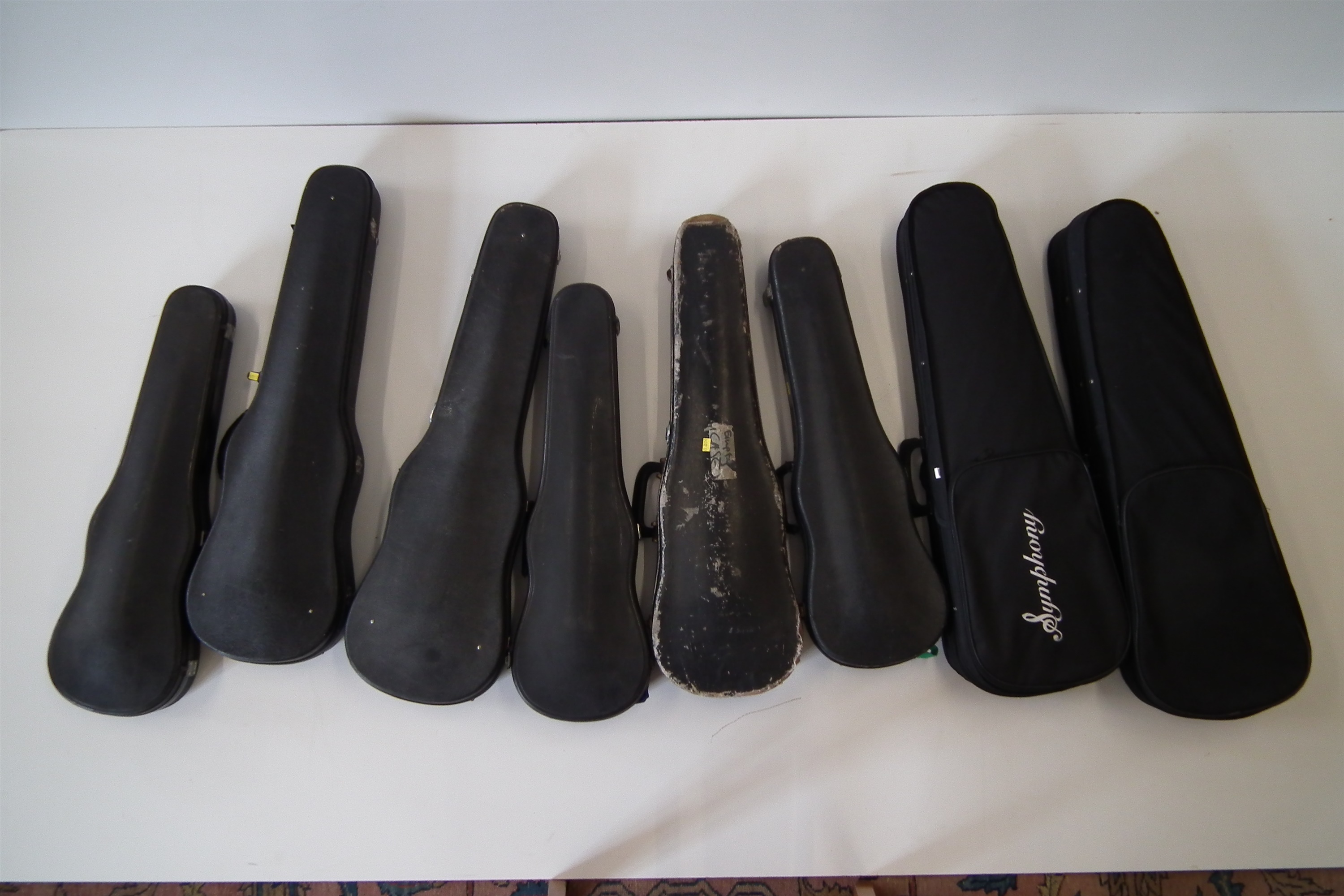 Eight violins in cases - Image 5 of 5