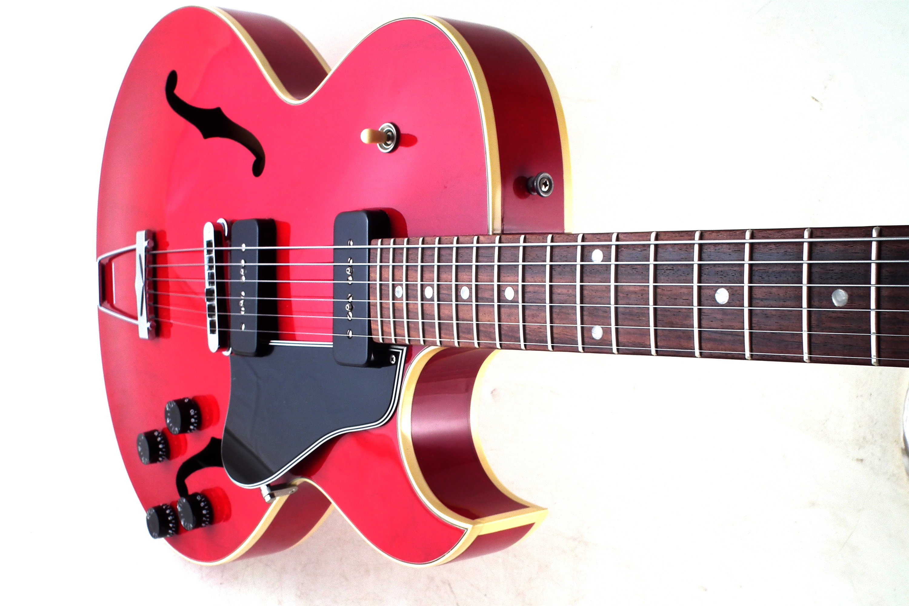 Gibson ES135 semi acoustic electric guitar - Image 5 of 13