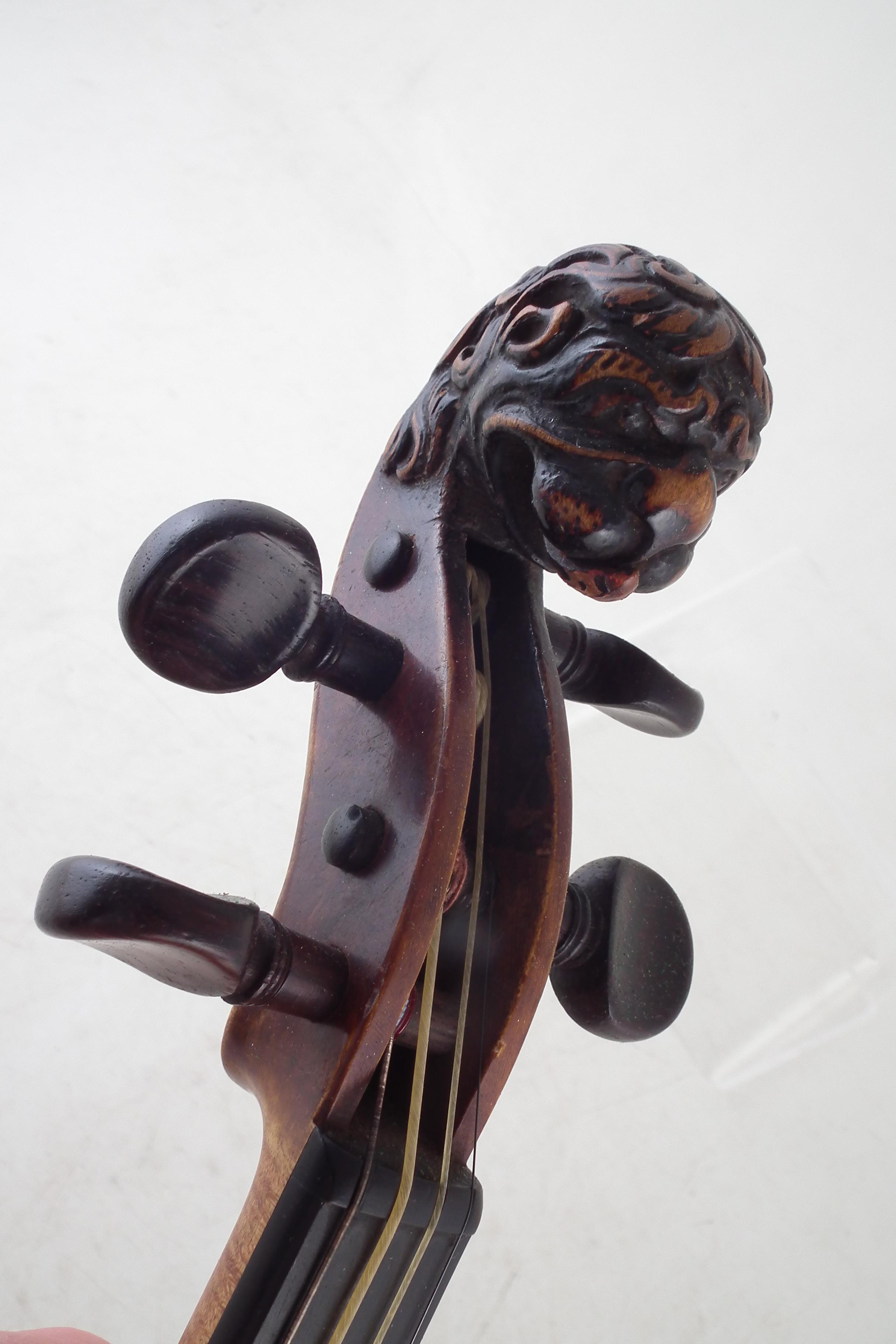 German violin with lion head scroll and case - Image 2 of 10