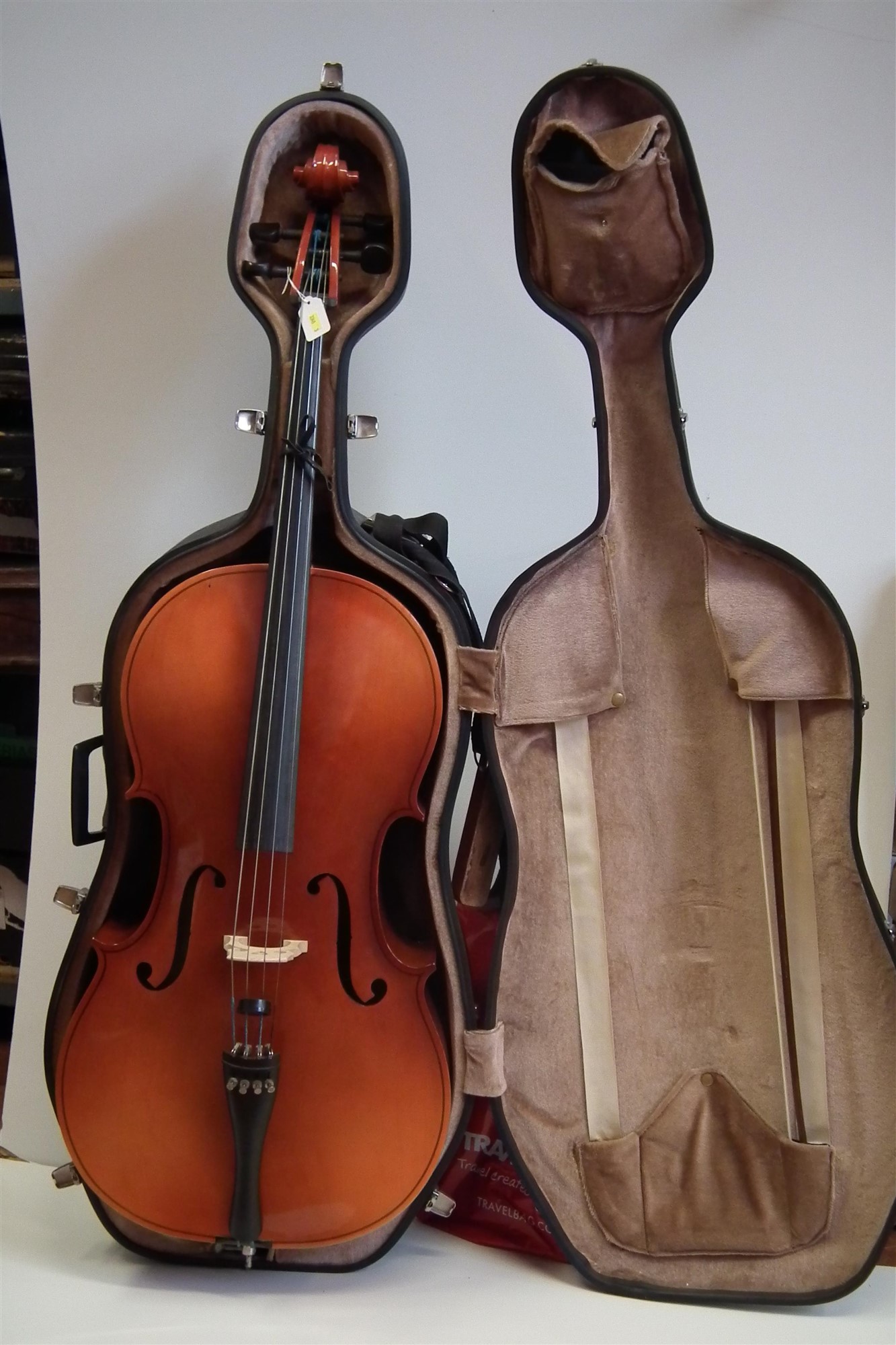 Czechoslovakian 4/4 cello, with bow, and hard case. - Image 12 of 12