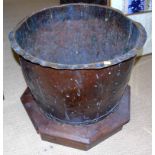 Copper log bin with wooden stand Condition reports are not available for Interiors sales.