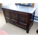 17th century oak joint chest Condition reports are not available for Interiors sales.