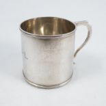 A Mappin & Webb silver mug, with ribbed rim and foot rim, Birmingham 1920, weight 3oz