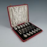 A cased set of twelve silver coffee spoons, Birmingham 1937, makers Elkington & Co, weight 3oz