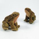 Two Steiff frogs, one with paper label Froggy