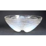 An R Lalique Coquilles pattern glass bowl, diameter 7.25ins, height 3ins Condition Report: Good