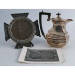 Arthur Hennell, a collection of items relating to Arthur Hennell, to include bronze death plaque, in