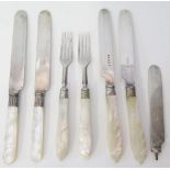 Silver and Mother of Pearl Handled Flatware, 232g gross