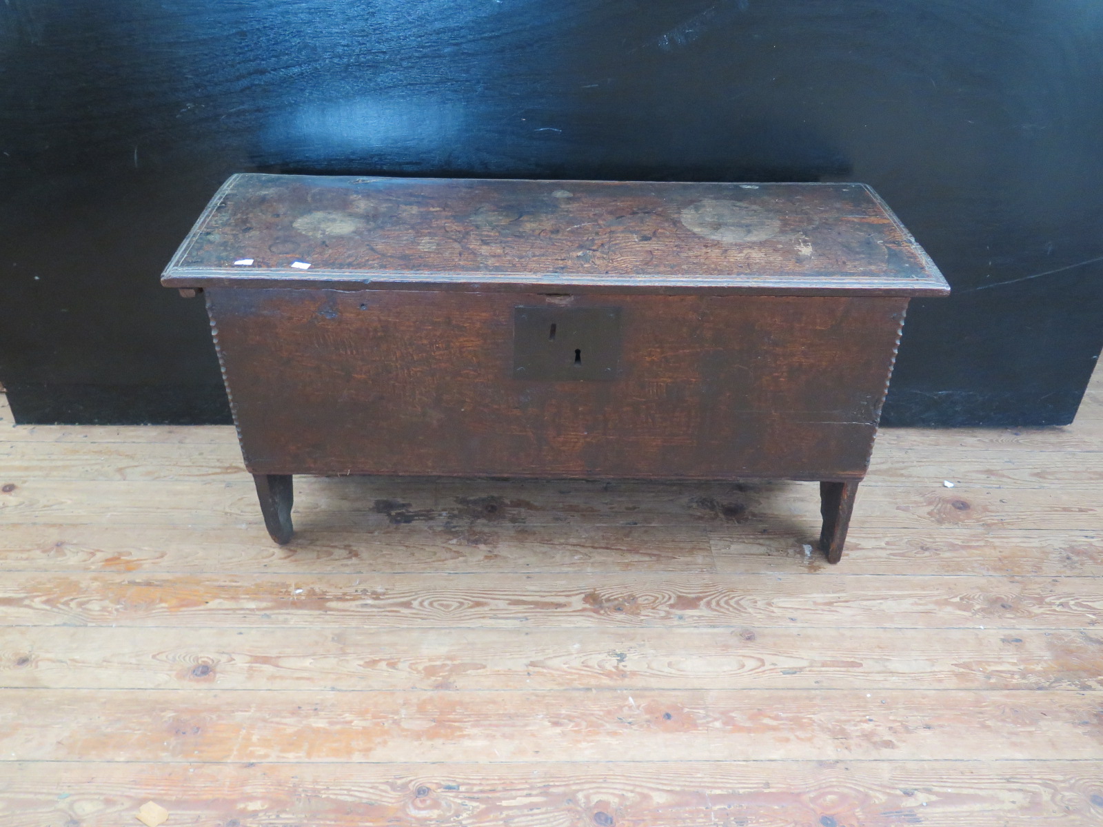 A Sixteenth Century Elm Sword Chest, 102(w) x 52(h) x 35(d)cm