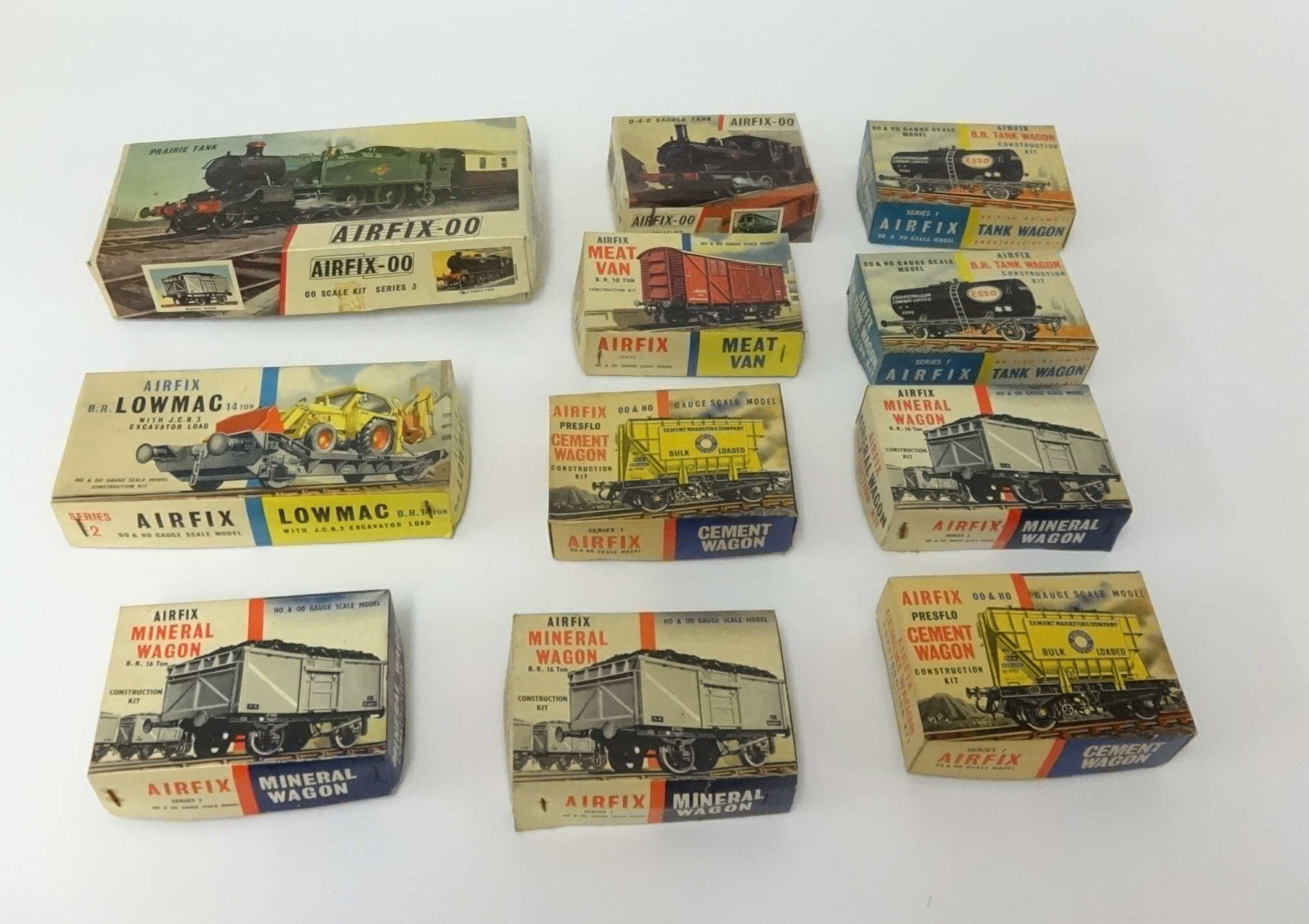 A collection of Airfix 00 railway kit models and others and accessories.