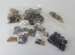 A quantity of various vintage costume jewellery, brooches, cufflinks, rings, jet etc.