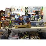 Star Wars, a large collection of figures, toys, spacecraft, games etc.. (mainly boxed and packets)