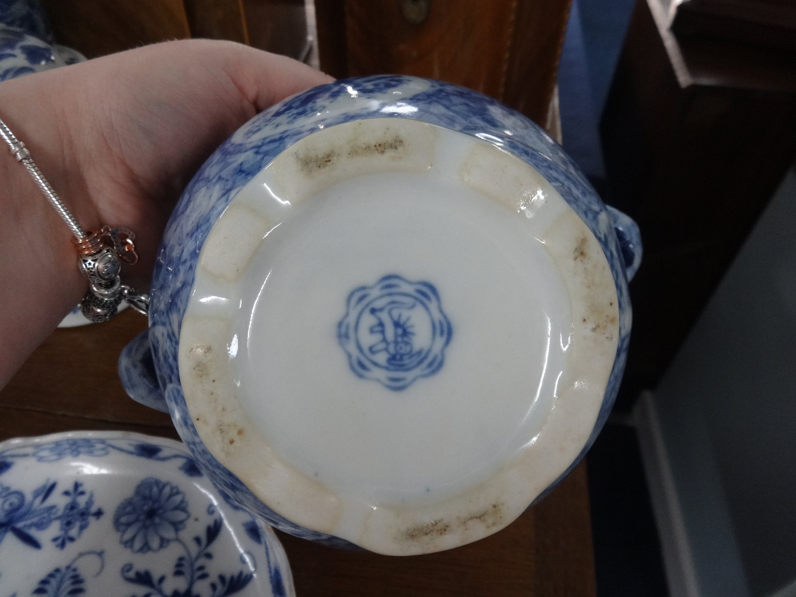 A Chinese blue and white moon flask, height 30cm other blue and white chinawares including - Image 9 of 17