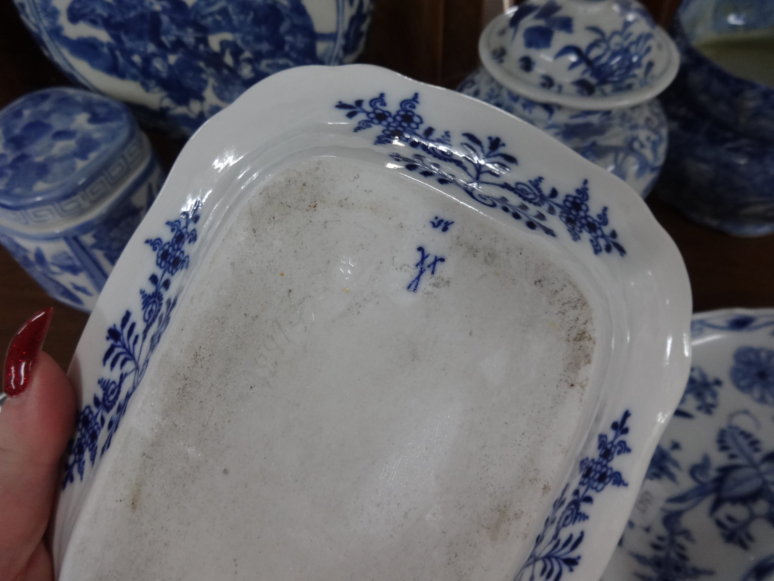 A Chinese blue and white moon flask, height 30cm other blue and white chinawares including - Image 15 of 17