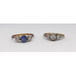 Two 18ct dress rings (6.2g).