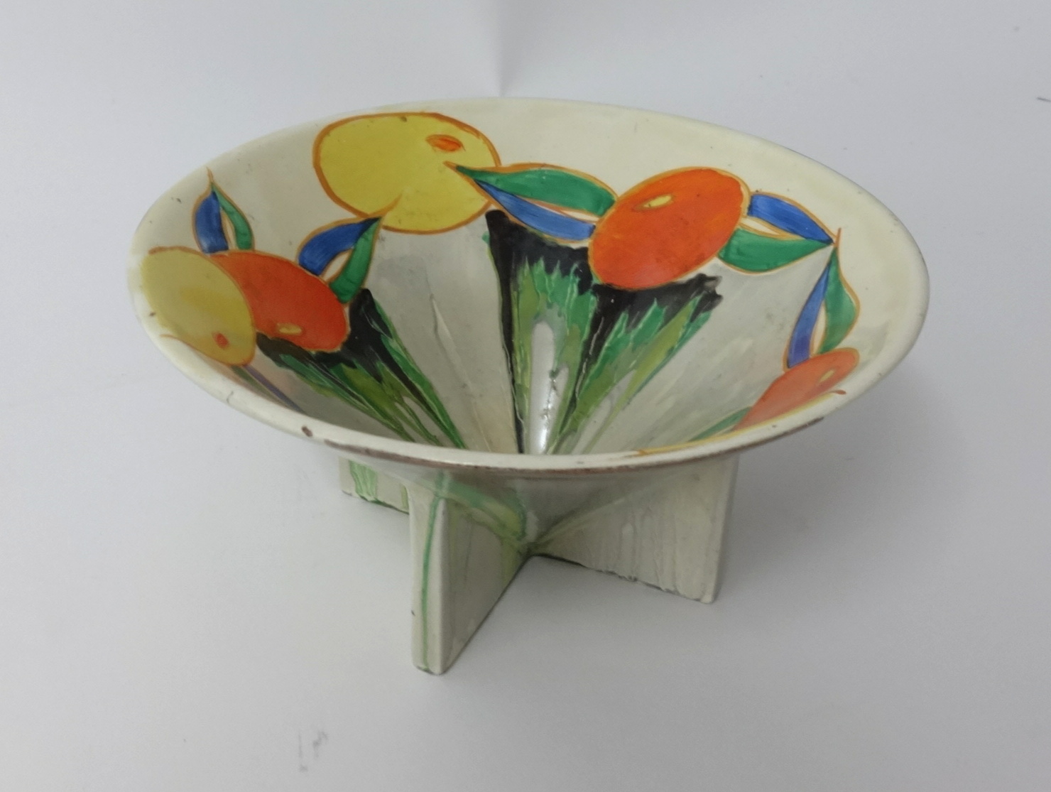 A Clarice Cliff, Bizarre conical bowl decorated with oranges and lemons, diameter 19.5ocm. - Image 4 of 4