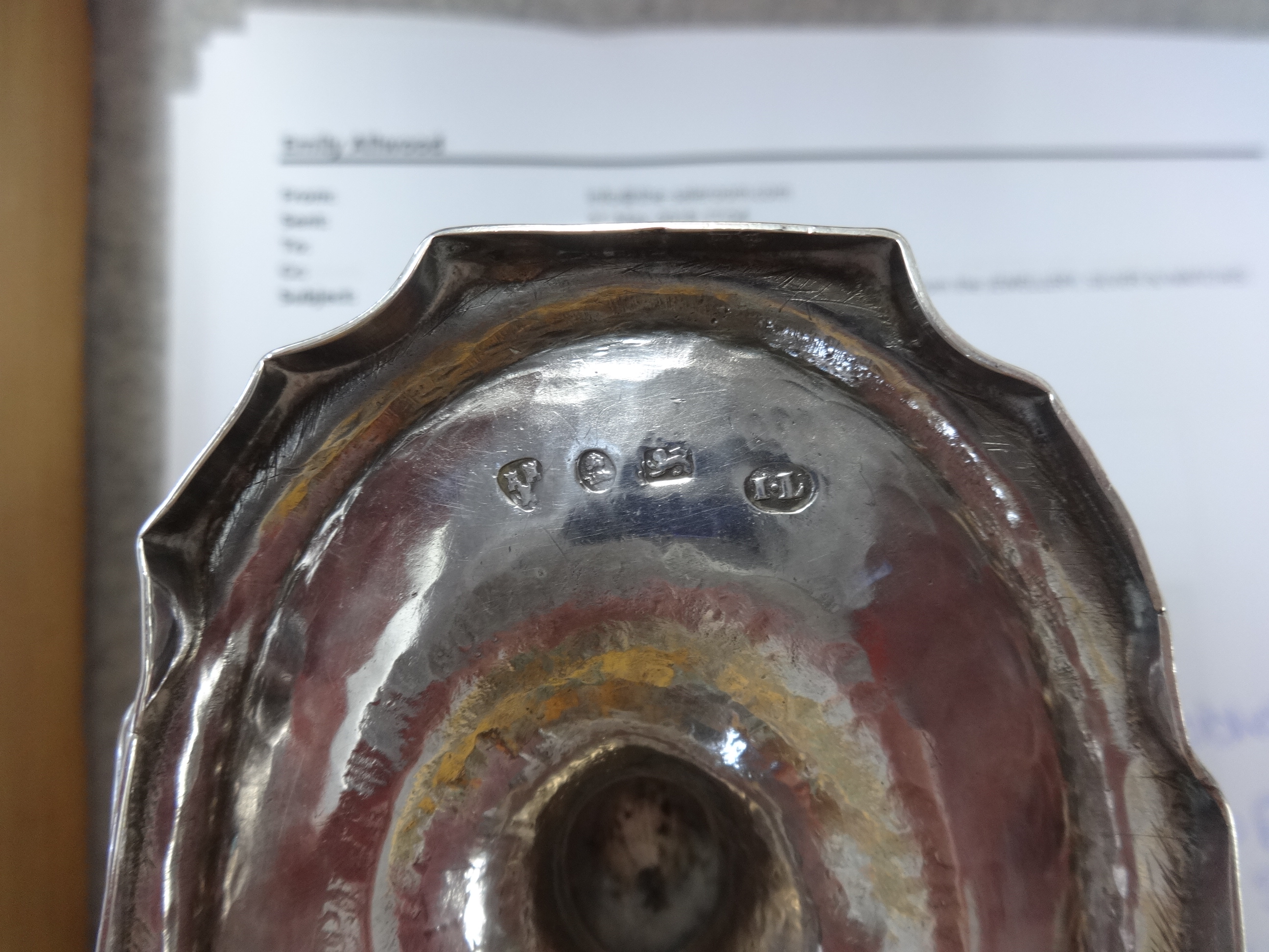 A Georgian silver swing handled basket with etched decoration of acorns, Newcastle, makers mark 'I. - Image 2 of 4