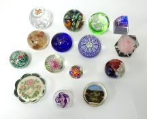 A mixed collection of paperweights (14).