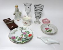 A collection of various chinaware and glassware (10)