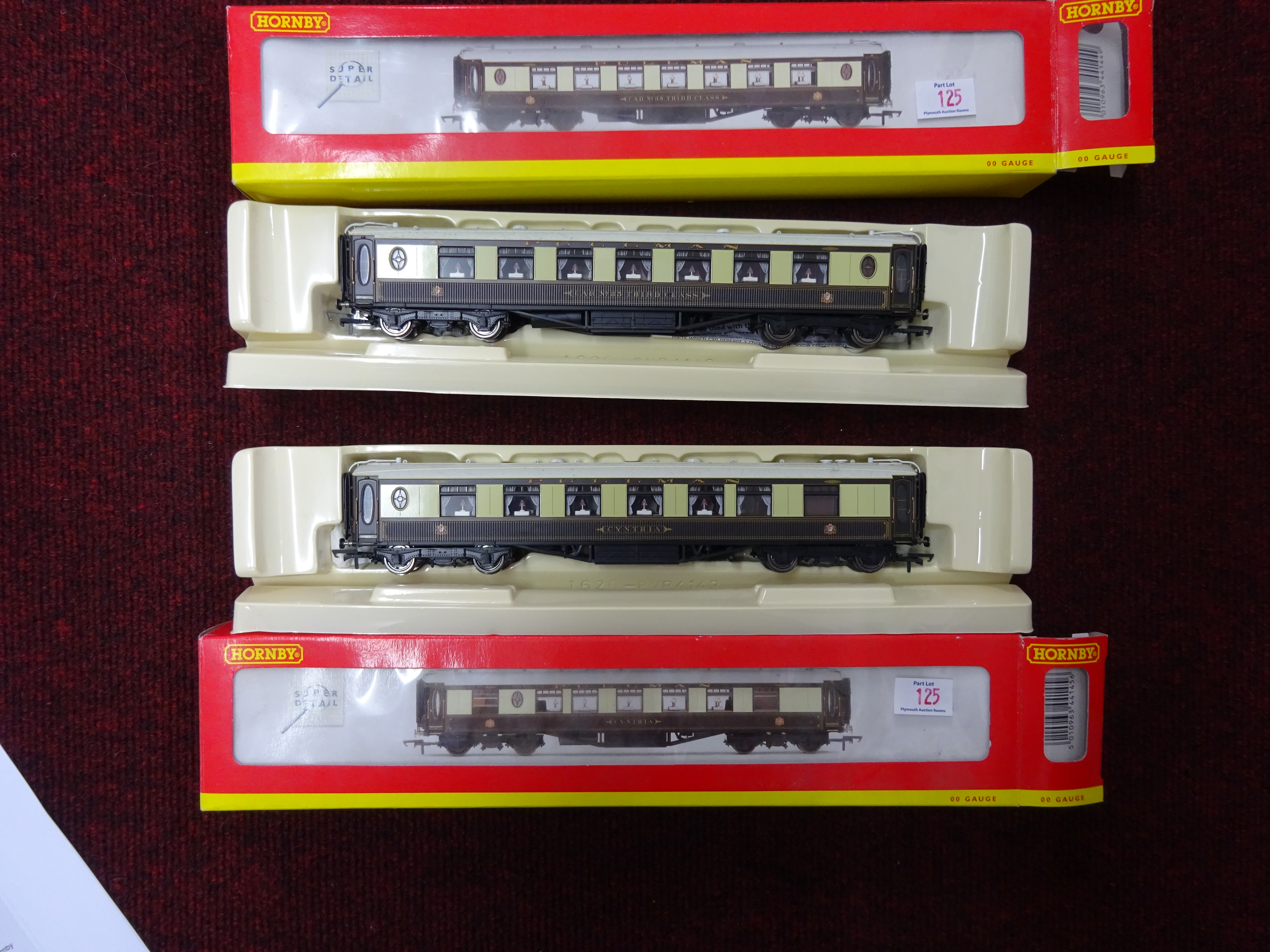 Hornby, 00 gauge six coaches including six Pullman coaches including RR4144 and RR4143 also Hornby - Image 4 of 4