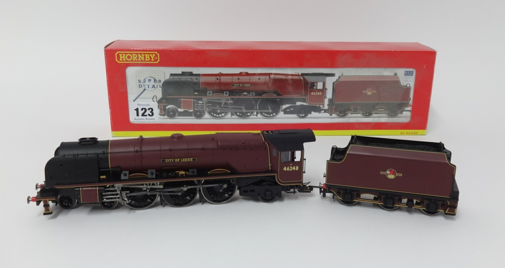 Hornby 00 gauge, Princess Coronation Class loco, R2552, 46248, City of Leeds, boxed.