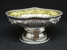 A Victorian silver oval dish with beaded borders, maker AP, London 1864, approx. 2.11oz.