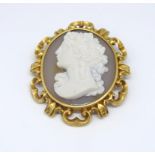 A good hardstone cameo, approx. 55mm x 5mm, no markings.