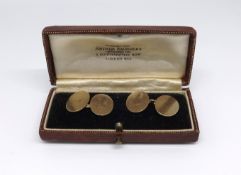 A pair of 9ct gold gents cufflinks, cased, approx 9.7gms.